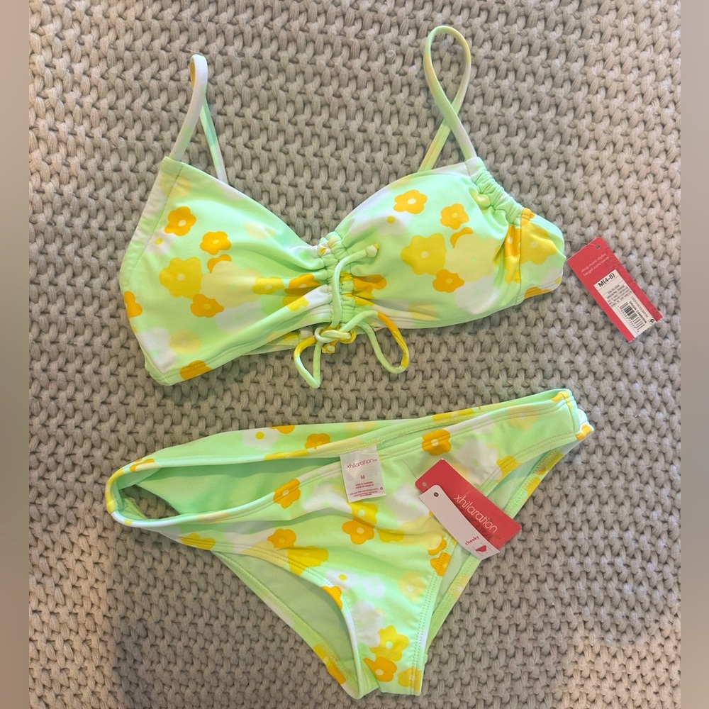 Xhilaration green tie front ruched floral bikini set, size M new with tags